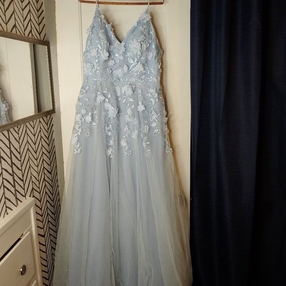 Light Blue Nights butterfly Prom dress size 11 - Picture 1 of 10